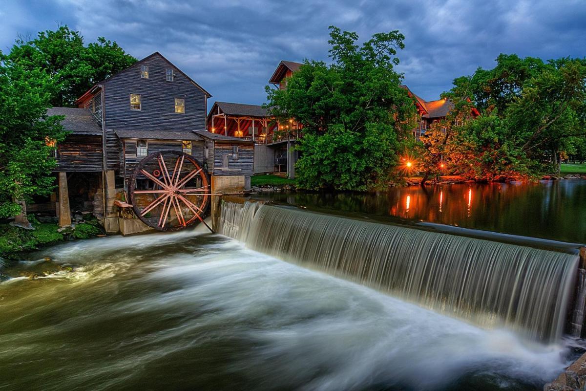 Wilderness Lodge, Hot Tub, Game Room, Pool Access, 1089 Free Tickets Each Paid Day, Dollywood And M Sevierville Kültér fotó