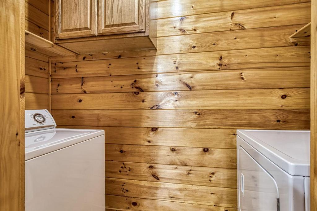 Wilderness Lodge, Hot Tub, Game Room, Pool Access, 1089 Free Tickets Each Paid Day, Dollywood And M Sevierville Kültér fotó